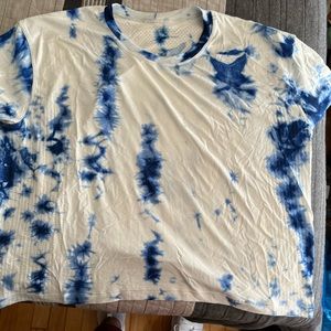 Lululemon Cropped Tie Dye Shirt